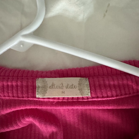 Alterd state long sleeve crop top - Picture 3 of 3